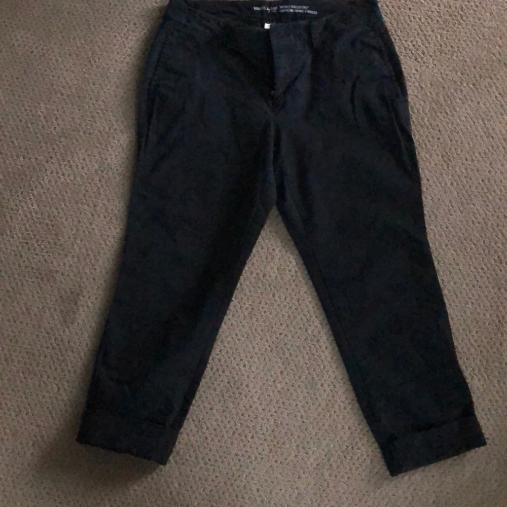 Gap khakis